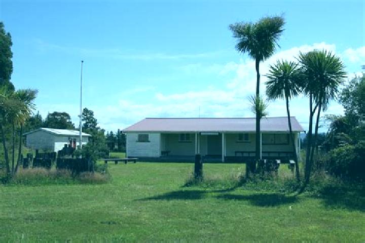 Escorts Raupunga, New Zealand — Local Companions