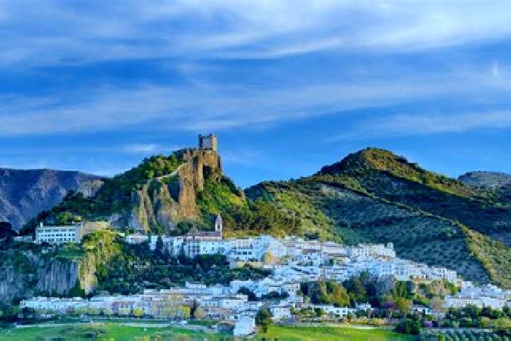 Escorts Regumiel de la Sierra, Spain — Local Companions