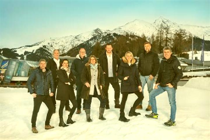Escorts Reith bei Seefeld, Austria — Local Companions