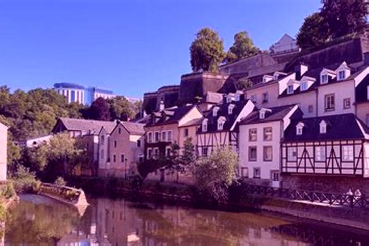 Escorts Remerschen, Luxembourg — Local Companions