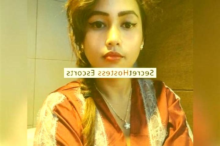 Escorts Renes, Indonesia — Local Companions