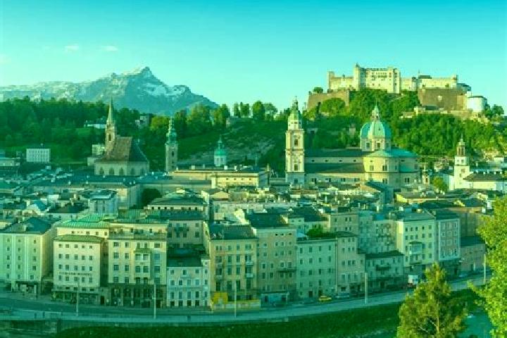 Escorts Rettenbach, Austria — Local Companions