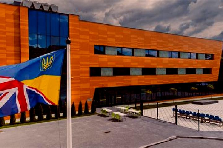 Escorts Rewal, Poland — Local Companions