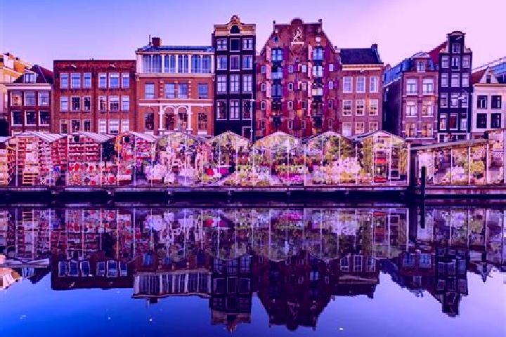 Escorts Riethoven, Netherlands — Local Companions