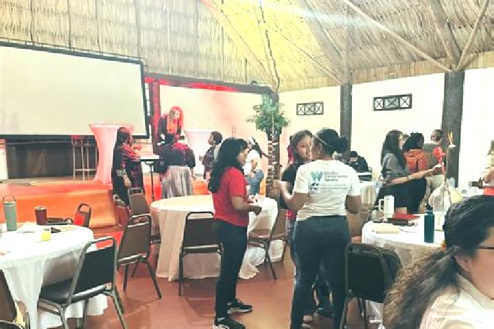 Escorts Rio Corozal, Mexico — Local Companions