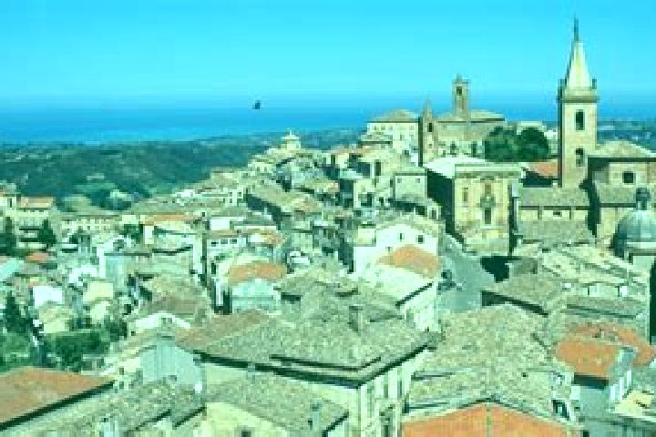 Escorts Ripatransone, Italy — Local Companions