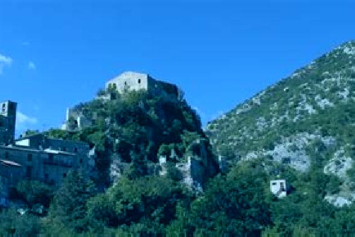 Escorts Rocchetta a Volturno, Italy — Local Companions