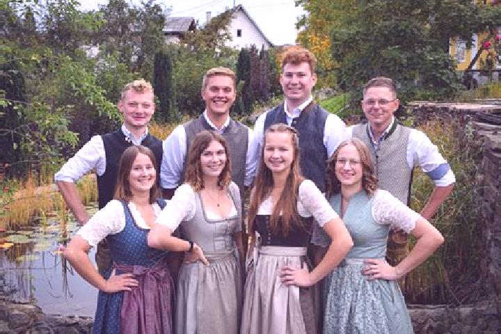 Escorts Rohr im Kremstal, Austria — Local Companions