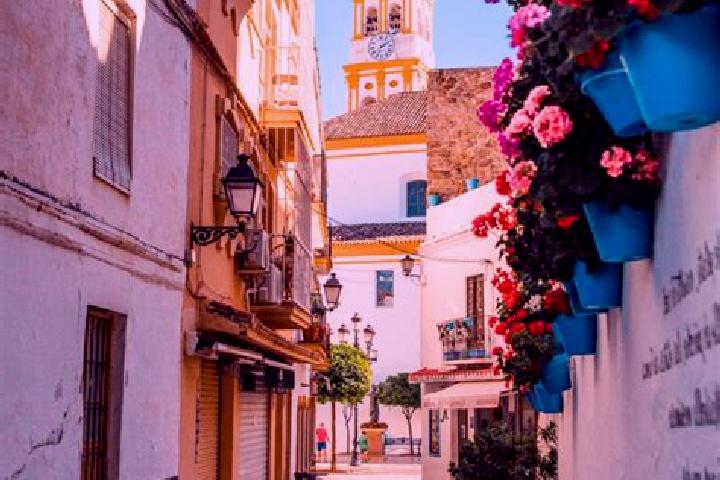 Escorts Ronda, Spain — Local Companions