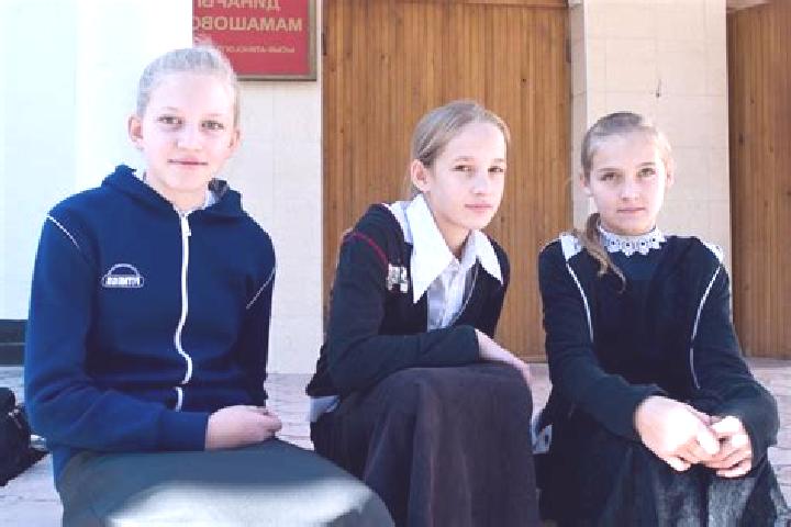 Escorts Rot-Front, Kyrgyzstan — Local Companions