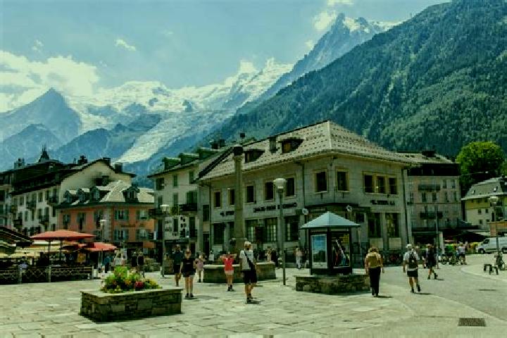 Escorts Rougemont, Switzerland — Local Companions