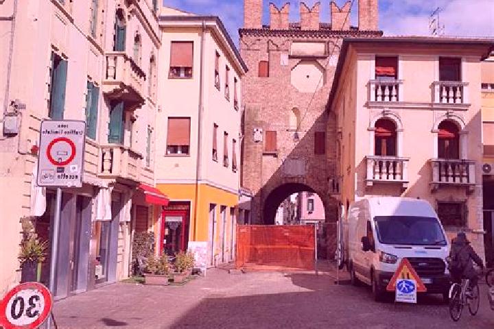 Escorts Rovigo, Italy — Local Companions