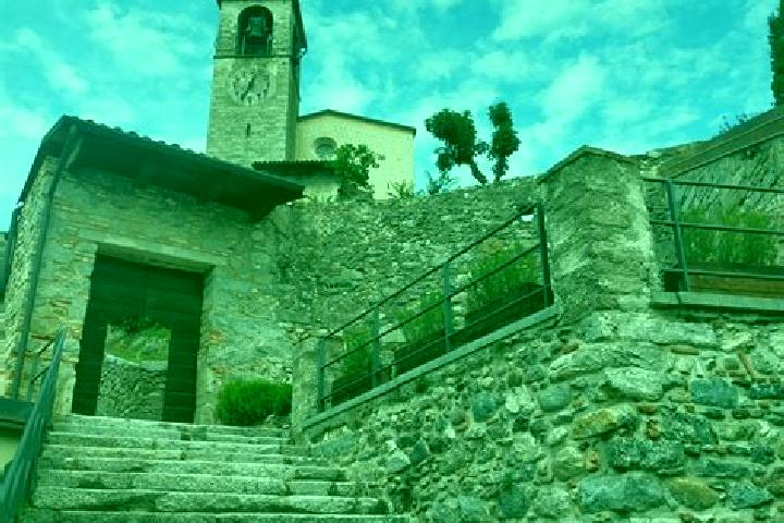 Escorts Sabbio Chiese, Italy — Local Companions
