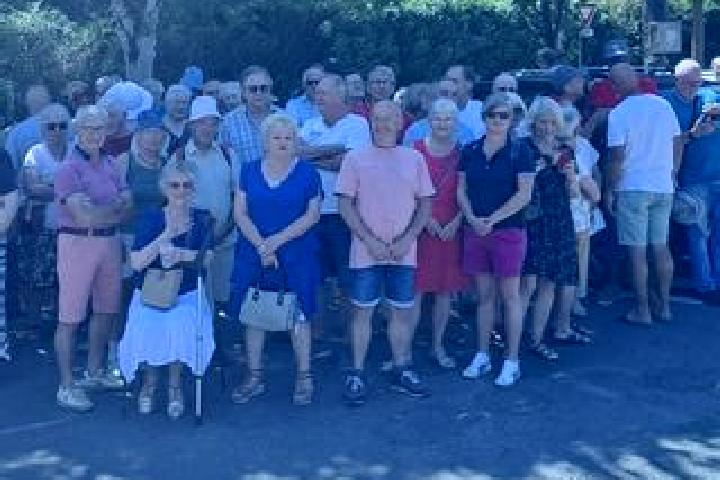Escorts Saint-Sornin, France — Local Companions