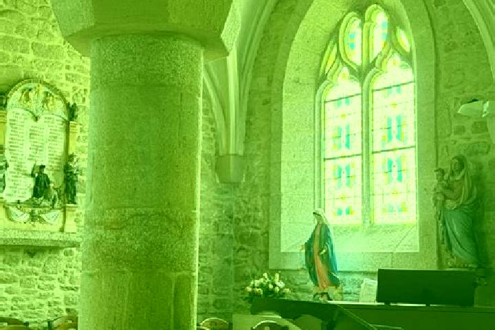 Escorts Saint-Thuriau, France — Local Companions