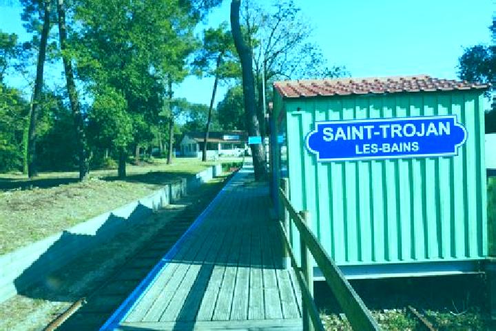 Escorts Saint-Trojan-les-Bains, France — Local Companions