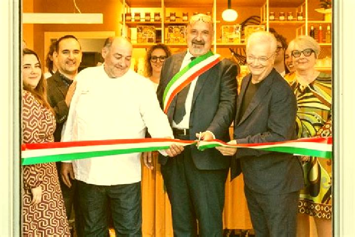 Escorts Sairano, Italy — Local Companions