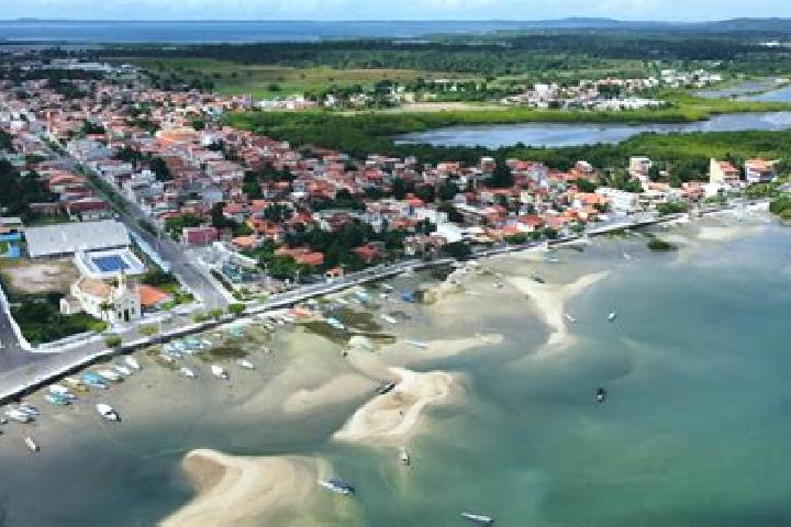 Escorts Salinas da Margarida, Brazil — Local Companions