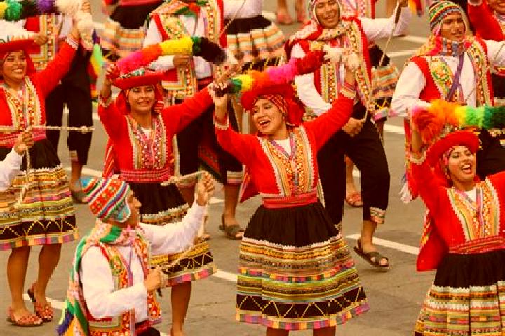 Escorts Salpo, Peru — Local Companions