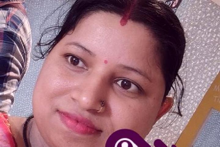 Escorts Samalkha, India — Local Companions