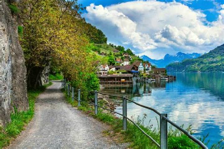 Escorts Samedan, Switzerland — Local Companions