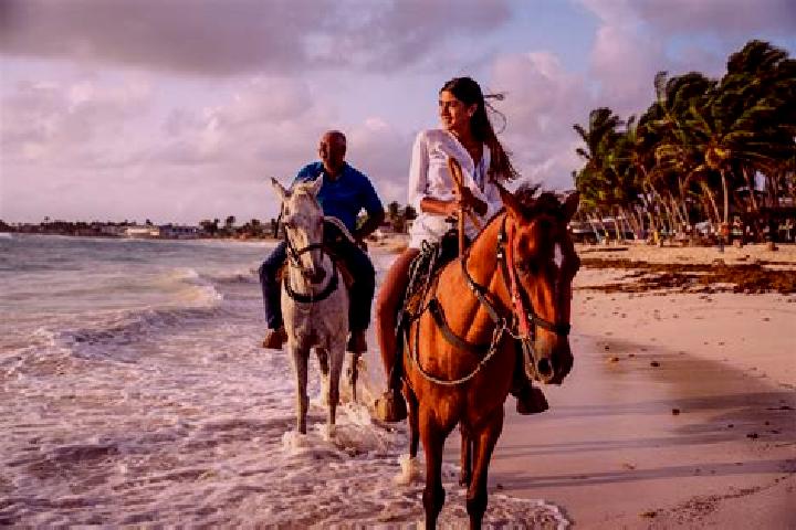 Escorts San Andres de la Barana, Mexico — Local Companions