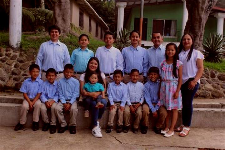 Escorts San Bernabe de las Canteras, Mexico — Local Companions