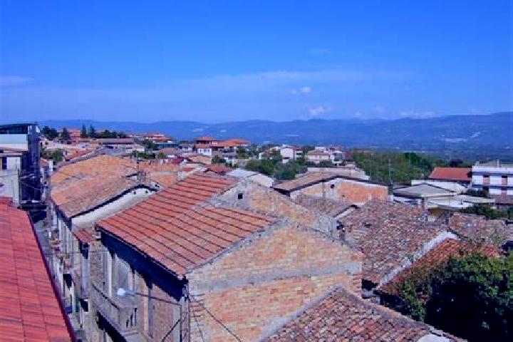 Escorts San Costantino Calabro, Italy — Local Companions