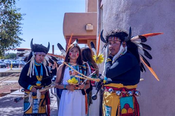 Escorts San Felipe Pueblo Nuevo, Mexico — Local Companions