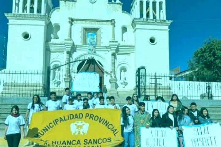 Escorts San Francisco de Ravacayco, Peru — Local Companions
