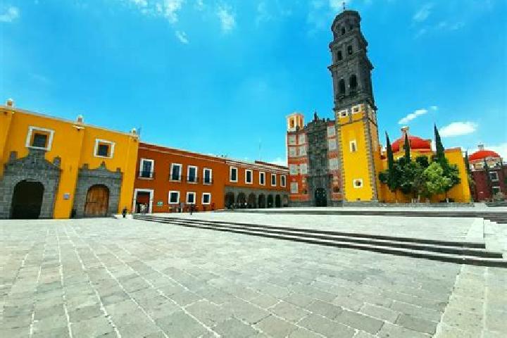 Escorts San Francisco Zacapexpan, Mexico — Local Companions