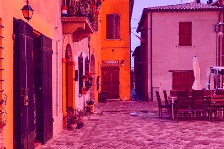 Escorts San Giovanni in Marignano, Italy — Local Companions
