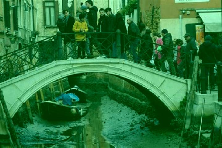Escorts San Giuliano Nuovo, Italy — Local Companions