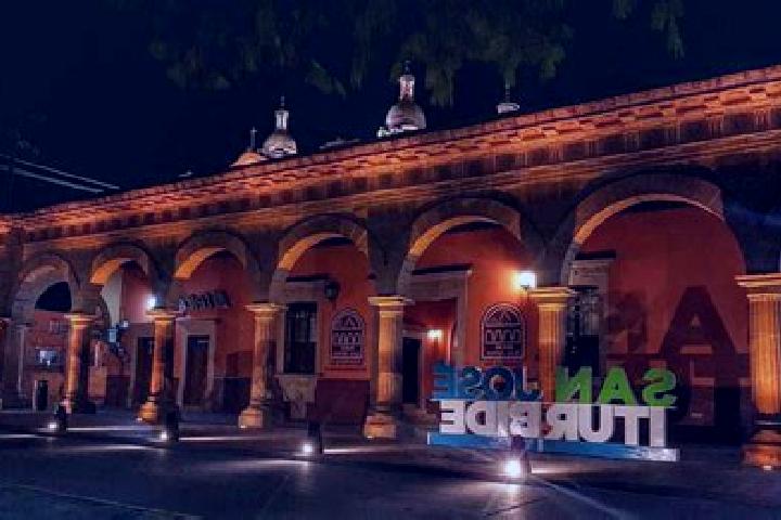 Escorts San Jose Iturbide, Mexico — Local Companions