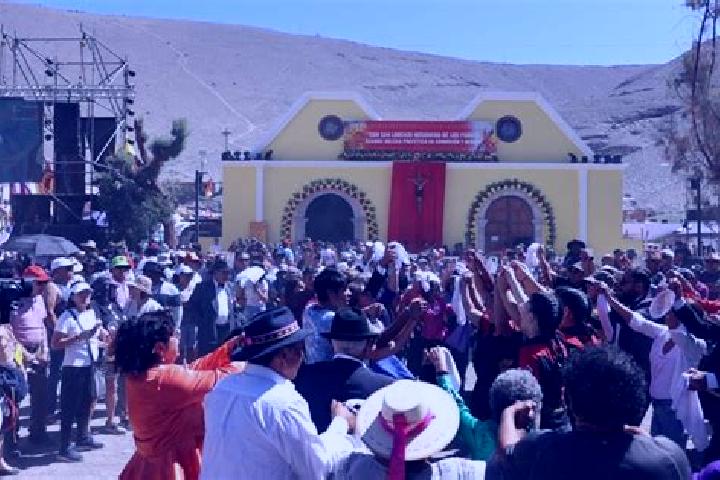 Escorts San Lorenzo de Huachupama, Peru — Local Companions