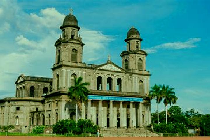 Escorts San Lorenzo, Nicaragua — Local Companions