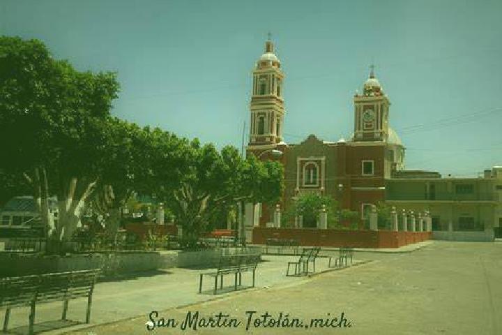 Escorts San Martin Totolan, Mexico — Local Companions