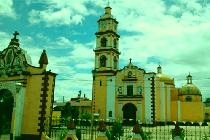 Escorts San Miguel Papaxtla, Mexico — Local Companions