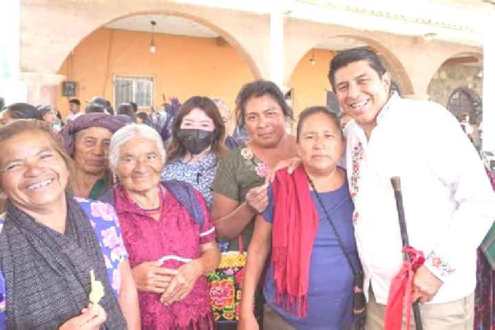 Escorts San Miguel Tilquiapam, Mexico — Local Companions