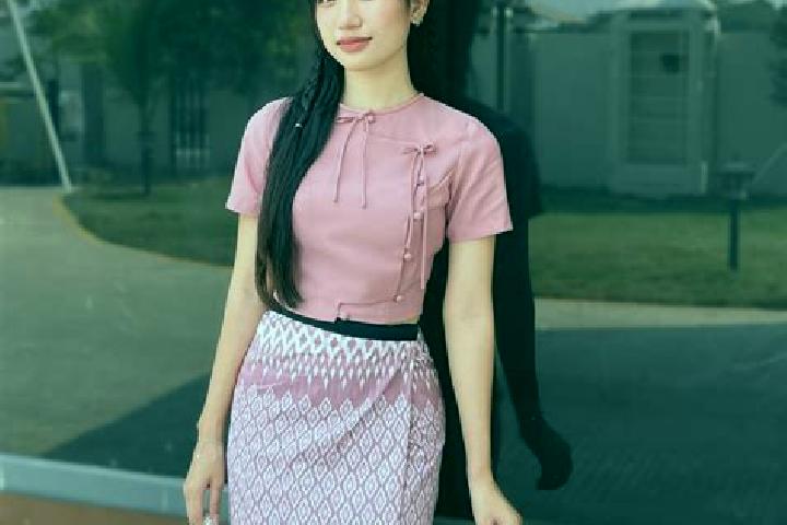 Escorts San, Myanmar — Local Companions