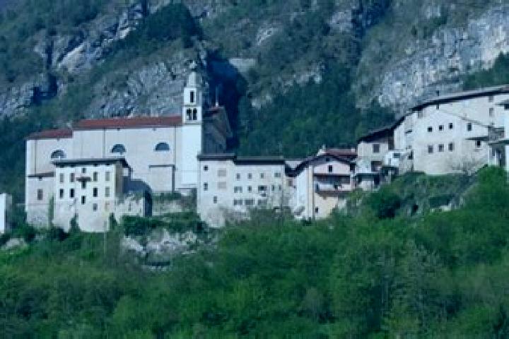 Escorts San Pietro Valdastico, Italy — Local Companions