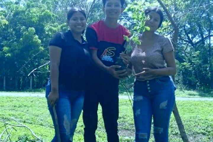 Escorts San Rafael del Sur, Nicaragua — Local Companions