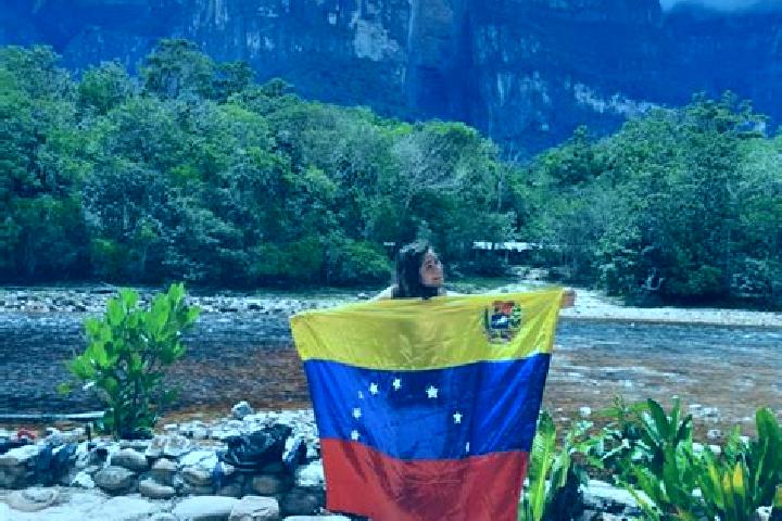 Escorts San Sebastian, Venezuela — Local Companions