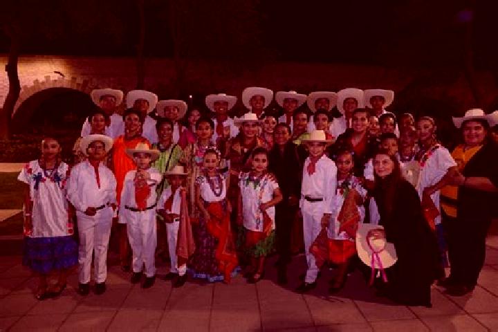Escorts San Simon de Guerrero, Mexico — Local Companions