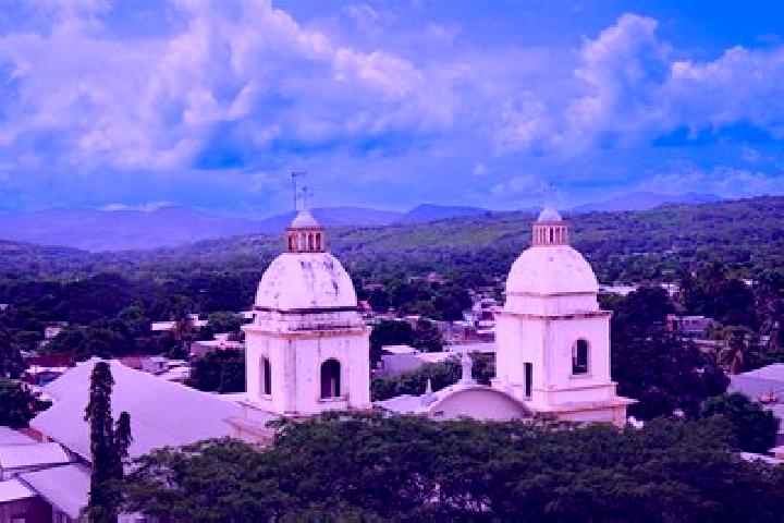 Escorts San Vicente el Alto, Mexico — Local Companions