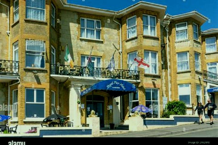 Escorts Sandown, United Kingdom — Local Companions