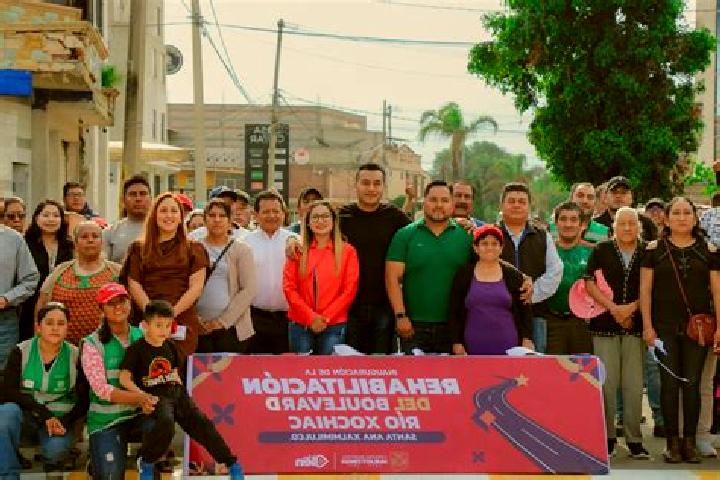 Escorts Santa Ana Xalmimilulco, Mexico — Local Companions
