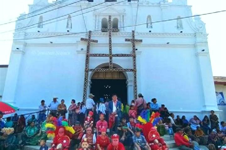 Escorts Santa Cruz Verapaz, Guatemala — Local Companions