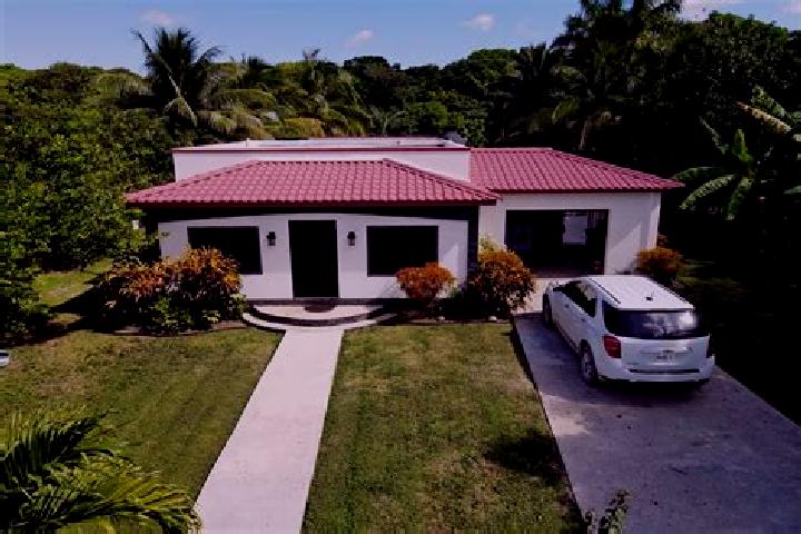 Escorts Santa Elena, Belize — Local Companions