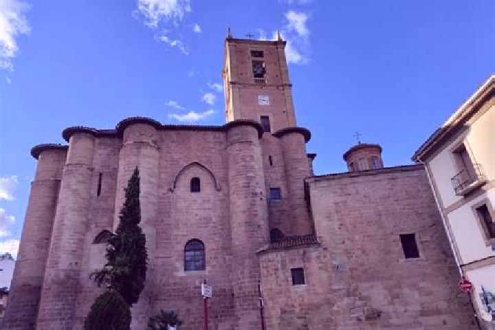 Escorts Santa Maria la Real de Nieva, Spain — Local Companions